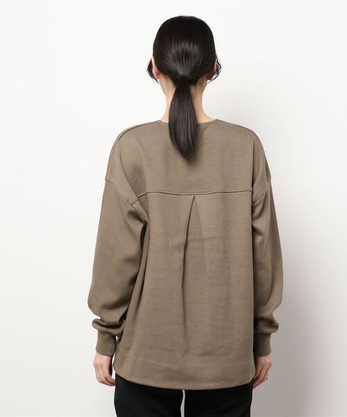 IENA(イエナ)の「ミラノリブプルオーバー(Tシャツ/カットソー・レディース・ブラック/ベージュ・FREE)」の20枚目の写真