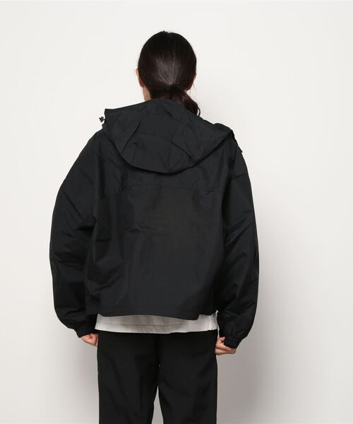 MR.GENTLEMAN（ミスタージェントルマン）の「NYLON MOUNTAIN PARKA（マウンテンパーカー・メンズ・カーキ/ベージュ/ブラック・MEDIUM/X-LARGE/LARGE）」の12枚目の写真
