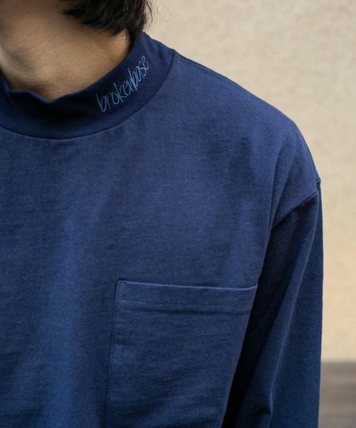 BROKEN BASE（ブロークンベース）の「ロゴモックネックロングスリーブTシャツ（Tシャツ/カットソー・メンズ・ホワイト/ネイビー・MEDIUM/LARGE）」の13枚目の写真