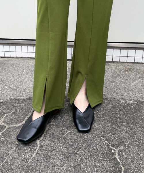 archives（アルシーヴ）の「アシメパンプス（パンプス・レディース・アイボリー/ブラック/ミント・MEDIUM/LARGE）」の8枚目の写真