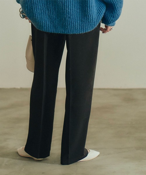 ウエストタックセミワイドパンツ