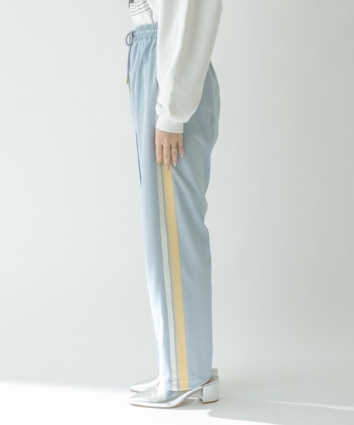 mystic（ミスティック）の「ジャジーラインパンツ（スウェットパンツ・レディース・ベージュ/ブルー・FREE）」の17枚目の写真