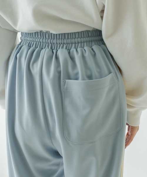 mystic（ミスティック）の「ジャジーラインパンツ（スウェットパンツ・レディース・ベージュ/ブルー・FREE）」の20枚目の写真