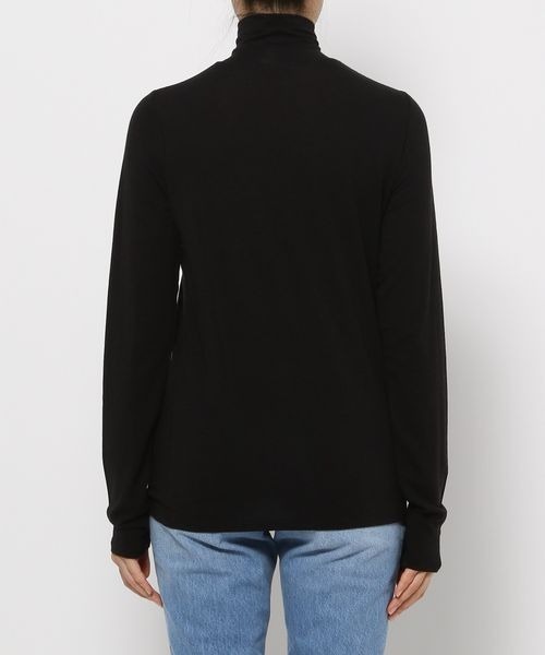 LOWRYS FARM(ローリーズファーム)の「シアーカラータートルLS 265260(Tシャツ/カットソー・レディース・オフホワイト/ブラック/ピンク/ブルー/イエロー・FREE)」の19枚目の写真