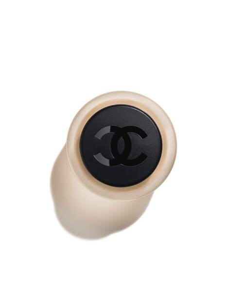 CHANEL(シャネル)の「フリュイド ファンデーション N°1 ドゥ シャネル リクィッド ファンデーション(素肌が呼吸するような薄膜感のある仕上がり)(ファンデーション・レディース・B10/BR12/B20/BD21/B30/BD01・FREE)」の10枚目の写真
