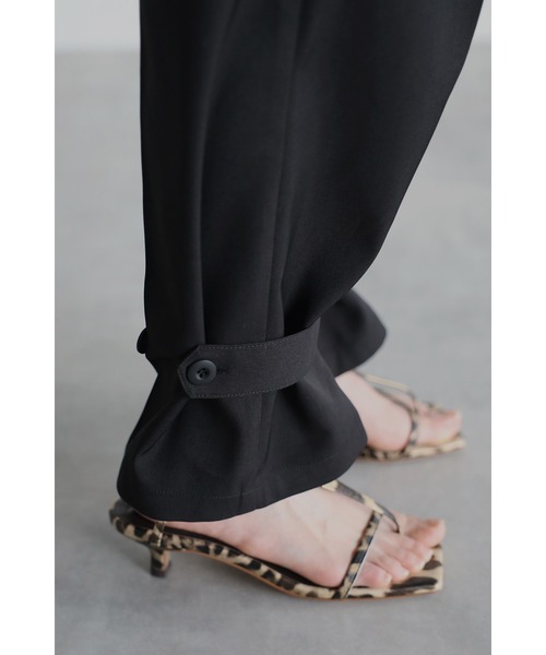 Bonjour Sagan(ボンジュールサガン)の「アンクルベルトスラックス(その他パンツ・レディース・ベージュ/ブラック・MEDIUM/LARGE)」の13枚目の写真