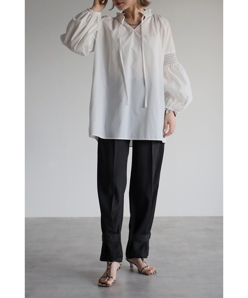 Bonjour Sagan(ボンジュールサガン)の「アンクルベルトスラックス(その他パンツ・レディース・ベージュ/ブラック・MEDIUM/LARGE)」の14枚目の写真