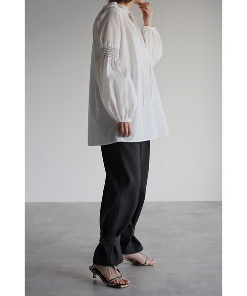 Bonjour Sagan(ボンジュールサガン)の「アンクルベルトスラックス(その他パンツ・レディース・ベージュ/ブラック・MEDIUM/LARGE)」の15枚目の写真