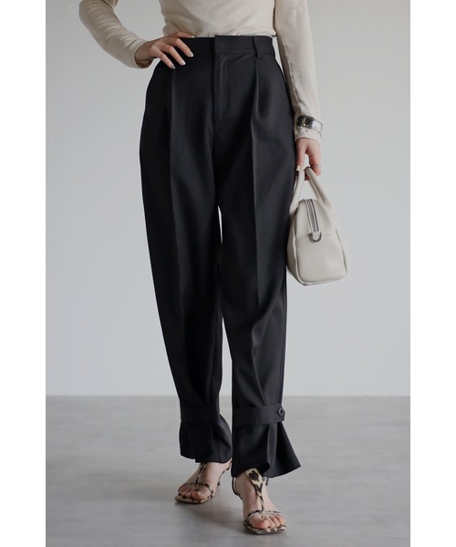 Bonjour Sagan(ボンジュールサガン)の「アンクルベルトスラックス(その他パンツ・レディース・ベージュ/ブラック・MEDIUM/LARGE)」の3枚目の写真