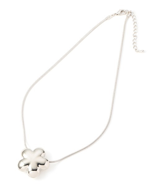 Casselini（キャセリーニ）の「Casselini(キャセリーニ)フラワーネックレス（ネックレス・レディース・シルバー/ゴールド・FREE）」の8枚目の写真
