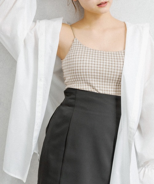 OLIVE des OLIVE（オリーブデオリーブ）の「カップ付インナーキャミ（キャミソール・レディース・ブラック/ベージュ/オフホワイト・FREE）」の3枚目の写真