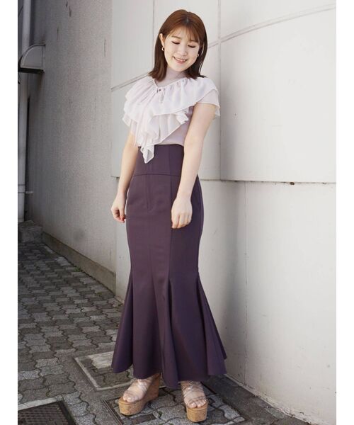 MERCURYDUO(マーキュリーデュオ)の「2WAY異素材ボリュームラッフルニット(ニット/セーター・レディース・オフホワイト/ブラック/ベビーピンク・FREE)」の5枚目の写真