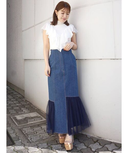 MERCURYDUO(マーキュリーデュオ)の「2WAY異素材ボリュームラッフルニット(ニット/セーター・レディース・オフホワイト/ブラック/ベビーピンク・FREE)」の9枚目の写真