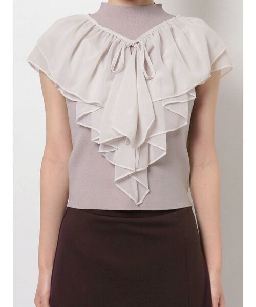 MERCURYDUO(マーキュリーデュオ)の「2WAY異素材ボリュームラッフルニット(ニット/セーター・レディース・オフホワイト/ブラック/ベビーピンク・FREE)」の15枚目の写真