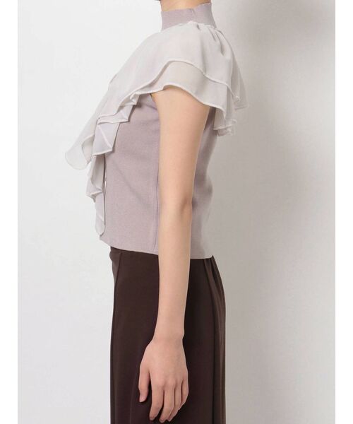 MERCURYDUO(マーキュリーデュオ)の「2WAY異素材ボリュームラッフルニット(ニット/セーター・レディース・オフホワイト/ブラック/ベビーピンク・FREE)」の16枚目の写真