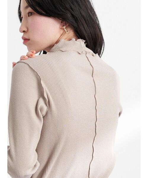 earth music&ecology（アースミュージックアンドエコロジー）の「リブメローハイネックプルオーバー*（その他トップス・レディース・ブラック/ライトカーキ/オフホワイト/グレイッシュベージュ・S/M）」の17枚目の写真