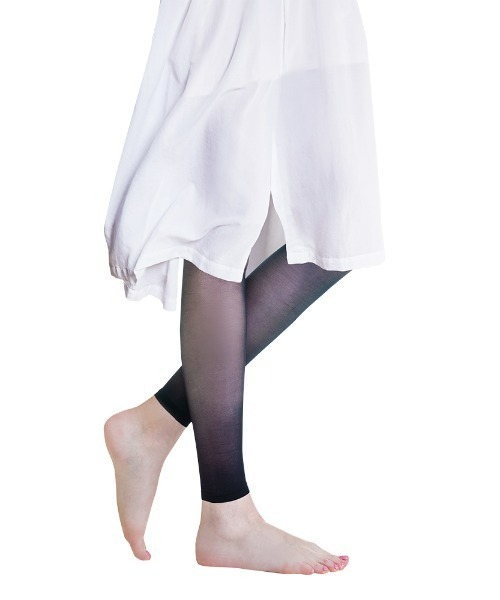 GUNZE（グンゼ）の「COOL MAGIC/クールマジック　冷却　素脚より涼しいシアーレギンス　10分丈（レギンス/スパッツ・レディース・ナチュラル/ブラック・L～LL/M～Ｌ）」の5枚目の写真