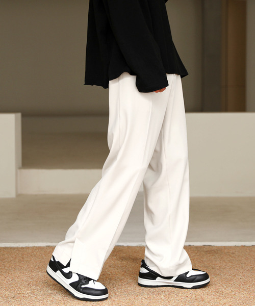 neos(ネオス)の「【neos -addictive design-】ルーズシルエット 裾スリット ストレッチ スラックス ワイドパンツ(スラックス・メンズ・オフホワイト/ブラック/グレー/ベージュ・MEDIUM/LARGE/X-LARGE)」の7枚目の写真