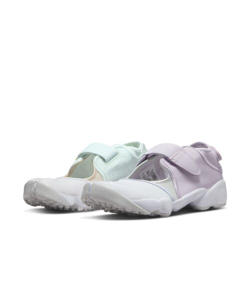 NIKE（ナイキ）の「ナイキ エア リフト ウィメンズシューズ / サンダル / Nike Air Rift Women's Shoes＜22-29cm 展開＞（サンダル・レディース・ライトグリーン・23/24/25/26/22/29/28/27）」の7枚目の写真
