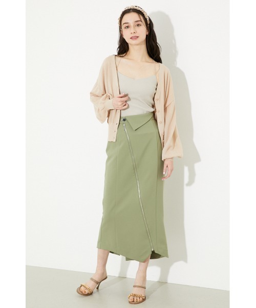 rienda(リエンダ)の「ターンベルトジップスカート(スカート・レディース・ブラック/グリーン/バーガンディー/ライトベージュ・SMALL/MEDIUM)」の6枚目の写真