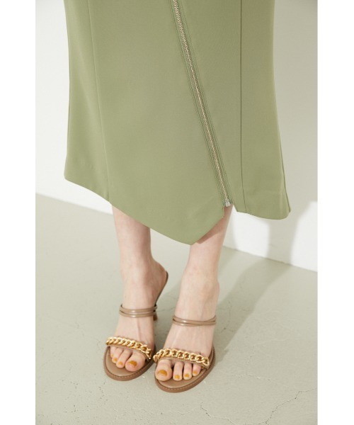 rienda(リエンダ)の「ターンベルトジップスカート(スカート・レディース・ブラック/グリーン/バーガンディー/ライトベージュ・SMALL/MEDIUM)」の13枚目の写真