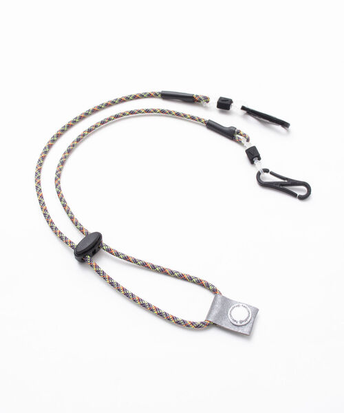 halo commodity(ハロ コモディティー)の「【halo commodity/ハロ コモディティー】Proc Code グラスコード アゴ紐(メガネ・メンズ・アイボリー/ダークネイビー/チャコールグレー/ブラック/レッド/オレンジ/イエロー/ボルドー/ラベンダー/グリーン・FREE)」の3枚目の写真