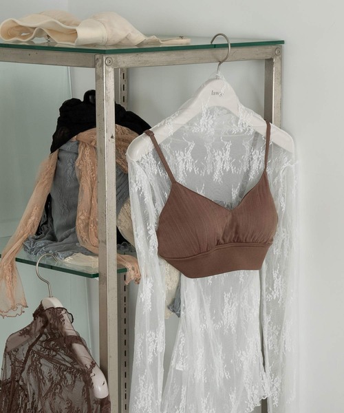 lawgy（ラウジー）の「see through lace tops（Tシャツ/カットソー・レディース・ホワイト/アイボリー/ベージュ/ブラウン/サックスブルー/ブラック・FREE）」の2枚目の写真