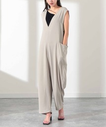 深Vネックオールインワン