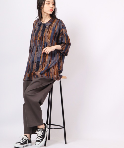 Revo.（レボ）の「Revo. 縦スラブストレッチツイル２タックワイドテーパードパンツ（チノパンツ・メンズ・ブラック/ダークグレー/カーキ/アイボリー・1/2）」の9枚目の写真