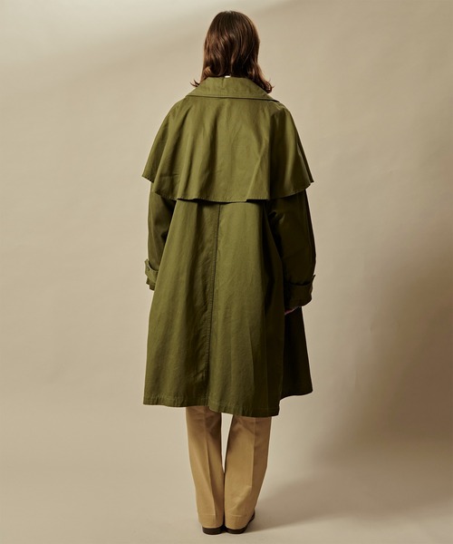 kha:ki(カーキ)の「「KHA:KI / カーキ」WIDE FROCK COAT(ダウンジャケット/コート・レディース・ネイビー/カーキ・1/2)」の22枚目の写真