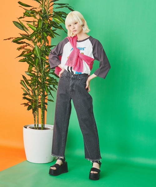 PUNYUS（プニュズ）の「90sアイコンラグランＴシャツ（Tシャツ/カットソー・レディース・ホワイト/グリーン/スミクロ・2/3/1/4）」の4枚目の写真