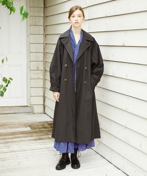 INED CLARO(イネドクラロ)の「オーバーサイズトレンチコート(トレンチコート・レディース・ブラック/キャメル・フリー)」の6枚目の写真