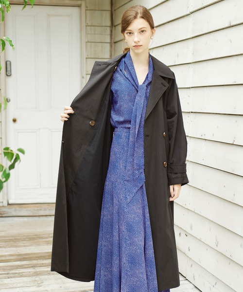 INED CLARO(イネドクラロ)の「オーバーサイズトレンチコート(トレンチコート・レディース・ブラック/キャメル・フリー)」の11枚目の写真