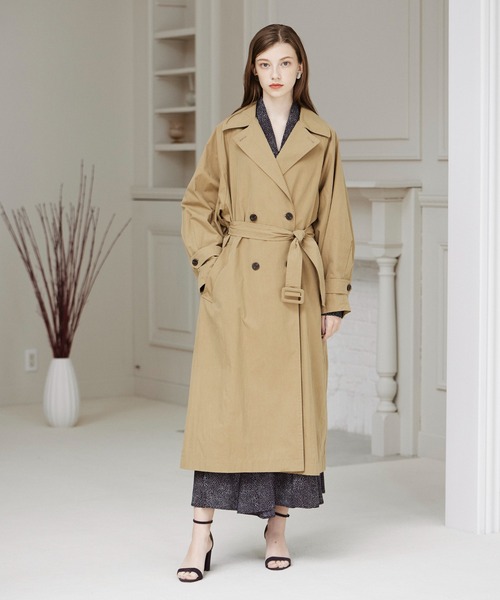 INED CLARO(イネドクラロ)の「オーバーサイズトレンチコート(トレンチコート・レディース・ブラック/キャメル・フリー)」の13枚目の写真