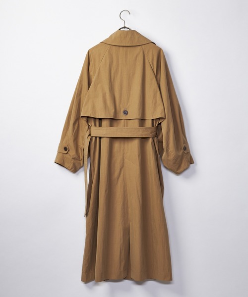 INED CLARO(イネドクラロ)の「オーバーサイズトレンチコート(トレンチコート・レディース・ブラック/キャメル・フリー)」の20枚目の写真