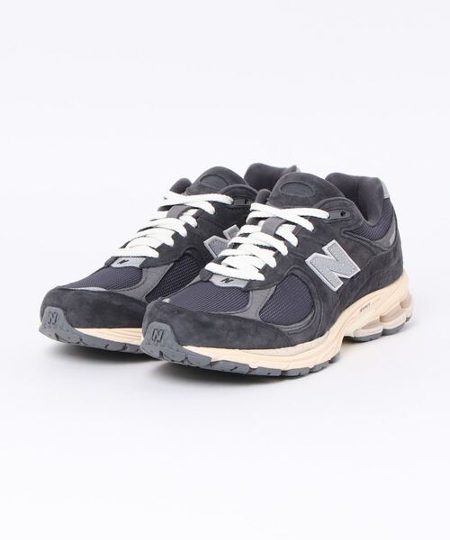 NEW BALANCE(ニューバランス)の「New Balance | M2002R MEN(スニーカー・メンズ・ダークネイビー・26/28/27.5cm/26.5cm/27)」の1枚目の写真