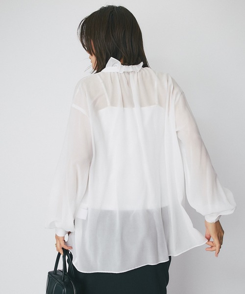 RIVE DROITE（リヴドロワ）の「繊細さと甘さのバランスが◎/ソフトボイルフリルカラーブラウス（シャツ/ブラウス・レディース・オフホワイト/ブラック・FREE）」の10枚目の写真