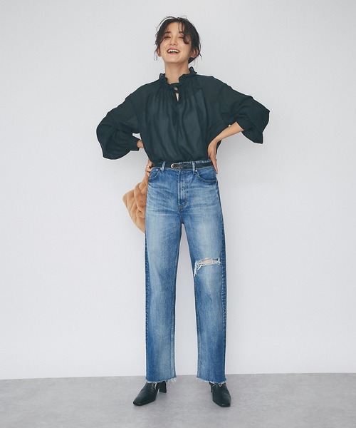 RIVE DROITE（リヴドロワ）の「繊細さと甘さのバランスが◎/ソフトボイルフリルカラーブラウス（シャツ/ブラウス・レディース・オフホワイト/ブラック・FREE）」の6枚目の写真