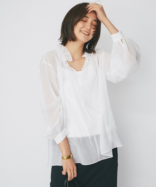 RIVE DROITE（リヴドロワ）の「繊細さと甘さのバランスが◎/ソフトボイルフリルカラーブラウス（シャツ/ブラウス・レディース・オフホワイト/ブラック・FREE）」の3枚目の写真