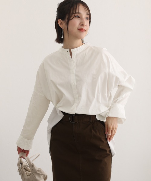 ElegChic（エレグシック）の「プレーンスリーブルーズシャツ（シャツ/ブラウス・レディース・オフホワイト/ライトグレー/ブラック/グレイッシュブルー・M/4L/XL）」の7枚目の写真