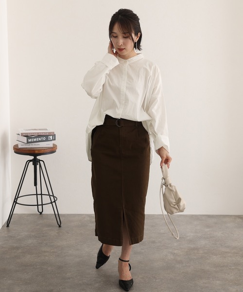 ElegChic（エレグシック）の「プレーンスリーブルーズシャツ（シャツ/ブラウス・レディース・オフホワイト/ライトグレー/ブラック/グレイッシュブルー・M/4L/XL）」の10枚目の写真