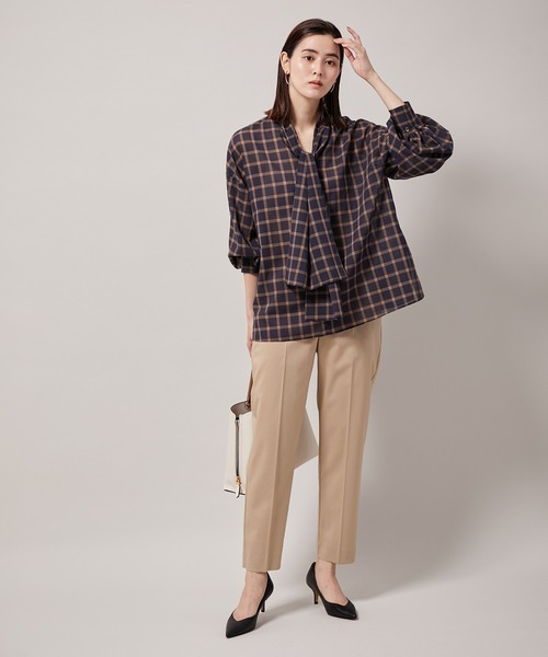 ROPE'(ロペ)の「【手洗い可能】ストレッチウールテーパードパンツ/セットアップ対応(その他パンツ・レディース・ブラック/ベージュ・38/36)」の4枚目の写真