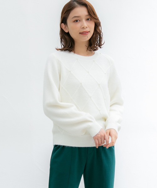 Honeys(ハニーズ)の「パール付ニット(ニット/セーター・レディース・イエロー/ラベンダー/アイボリー/杢グレー・S/M/L)」の6枚目の写真