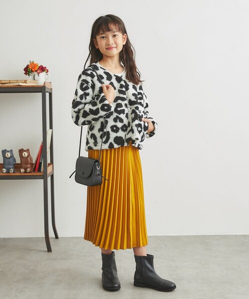 coen(コーエン)の「ウールライクプリーツスカート(スカート・キッズ・マスタード/ダークグリーン・150/130/110)」の6枚目の写真