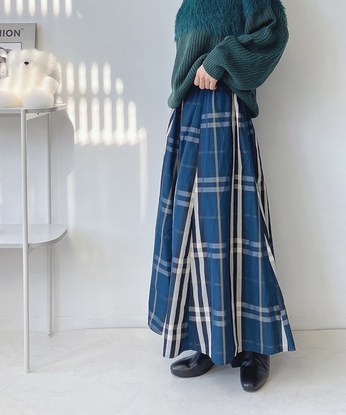 AS KNOW AS plus（アズノゥアズプラス）の「♪BIGチェックメモリフレアスカート（スカート・レディース・グリーン/ネイビー/チャコールグレー・FREE）」の3枚目の写真