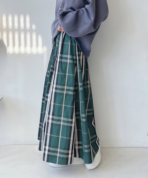 AS KNOW AS plus（アズノゥアズプラス）の「♪BIGチェックメモリフレアスカート（スカート・レディース・グリーン/ネイビー/チャコールグレー・FREE）」の9枚目の写真