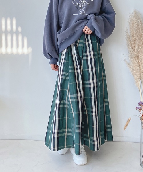 AS KNOW AS plus（アズノゥアズプラス）の「♪BIGチェックメモリフレアスカート（スカート・レディース・グリーン/ネイビー/チャコールグレー・FREE）」の10枚目の写真
