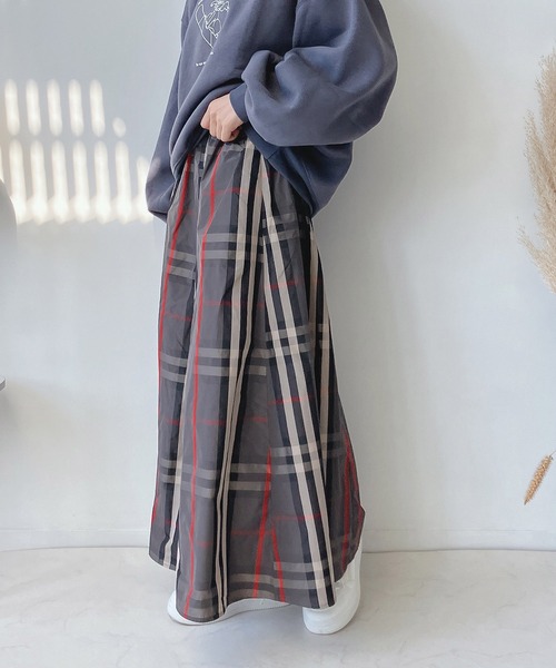 AS KNOW AS plus（アズノゥアズプラス）の「♪BIGチェックメモリフレアスカート（スカート・レディース・グリーン/ネイビー/チャコールグレー・FREE）」の16枚目の写真