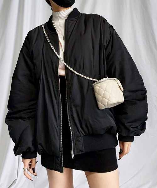 me+em select(ミームセレクト)の「※ボリュームシャーリングビッグシルエットMA-1ブルゾン(MA-1・レディース・ブラック/アイボリー/グレイッシュベージュ/カーキ・MEDIUM)」の12枚目の写真