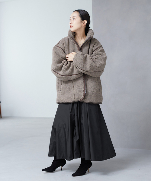 plage(プラージュ)の「Memory Taffeta スカート(スカート・レディース・ベージュ/ブラック・FREE)」の18枚目の写真